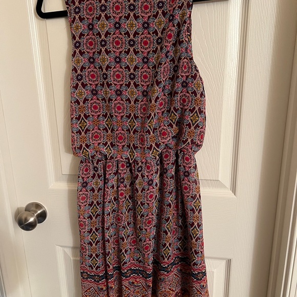 Dress - Picture 2 of 6